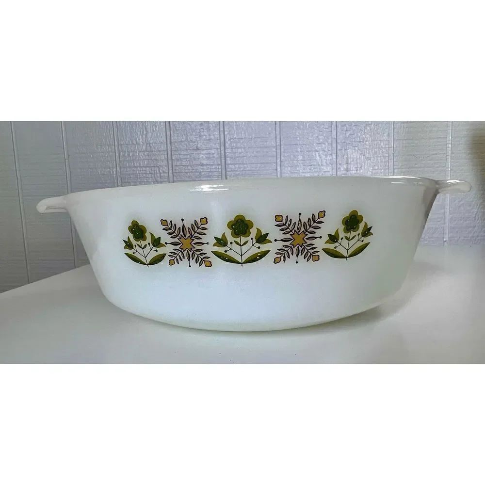 Vintage Anchor Hocking Fire King Green Meadow 1.5 Quart Casserole Dish 437